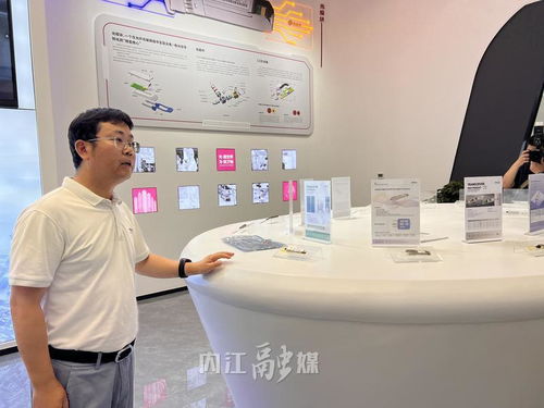 雙圈牽引，川中看變 企業話發展，玩轉光電助力'資陽造'網絡產品技術研發